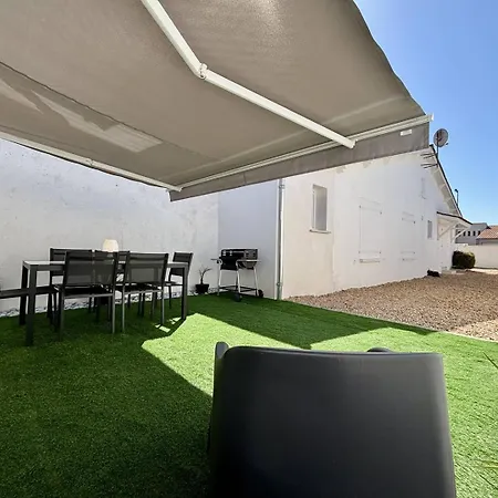 Maison 4 Pièces Avec Mezzanine 6 Couchages Denis D'oléron Sdo000-097 *