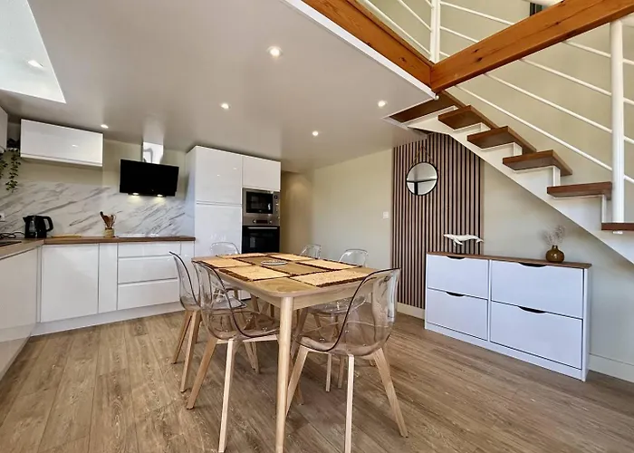 Villa Maison 4 Pièces Avec Mezzanine 6 Couchages Denis D'oléron Sdo000-097 *