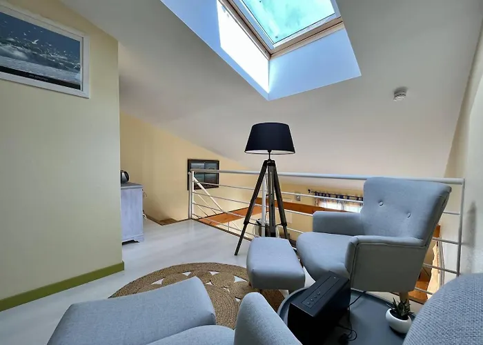 Villa Maison 4 Pièces Avec Mezzanine 6 Couchages Denis D'oléron Sdo000-097 *